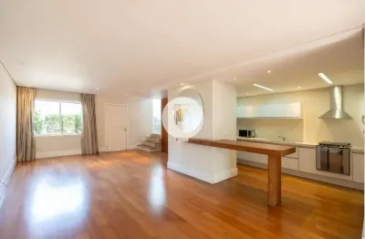 Sobrado à venda com 3 quartos em condomínio clube no seminário