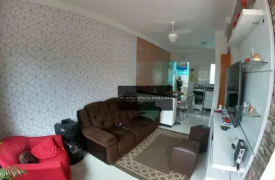 Lindo sobrado em condominio em itaquera !!! são 73 metros bem divididos em 02 dormitórios com suite e mais uma vaga coberta !!