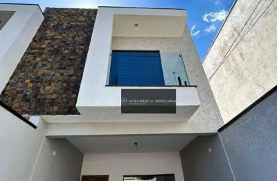 Maravilhoso sobrado com 03 dorms sendo 01 suite com 02 vagas e área gourmet na vila santa isabel !!