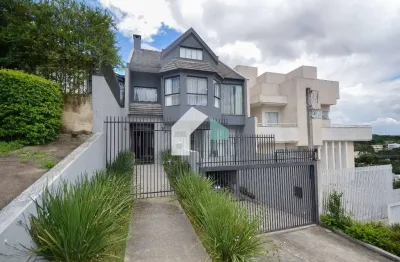 Casa com 4 quartos à venda na Rua Itália Giampoli Amatuzzi, 14, Vista Alegre, Curitiba por R$ 1.300.000