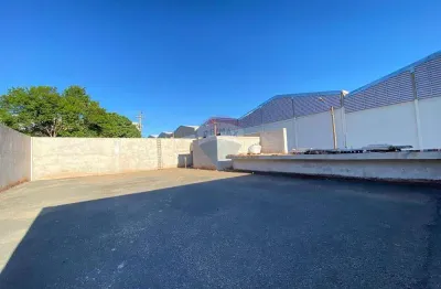 Galpão para alugar com 500m²  condomínio industrial fechado em cravinhos