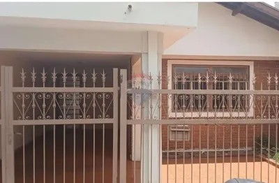 Casa à venda 2 quartos 88m² de área construída no bairro presidente médici