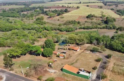 Terreno à venda no Centro, Serra Azul 
