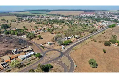 Terreno à venda no Centro, Serra Azul 
