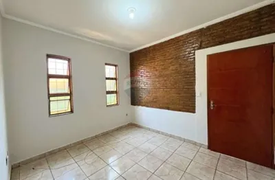 Casa com 2 quartos à venda na Sete De Setembro, 910, Centro, Jardinópolis
