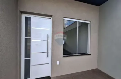 Vendo casa nova de 48m²  2 quartos e 2 vagas de garagem no bairro jardim cristo redentor.