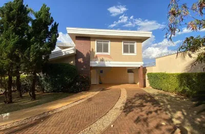 Aluga-se casa no vila do golfe, com 3 suites e área gourmet ,280 m² com 4 garagens