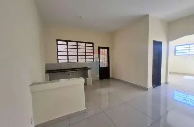 Vendo casa 102 m² 2 quartos, suíte, 02 vagas garagem próximo usp/hc monte alegre
