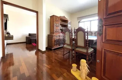 Casa à Venda, 143m² 3 quartos, sendo 1 suíte - Nova Jaboticabal