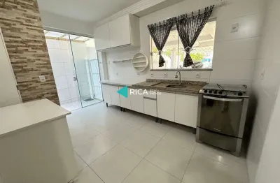 Apartamento com 3 quartos à venda na servidão dos lírios, 114, são joão do rio vermelho, florianópolis por r$ 550.000