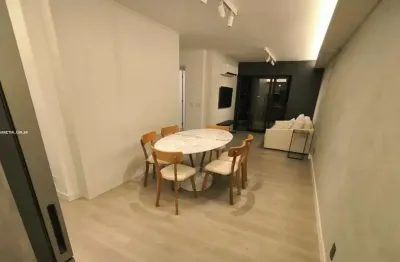 Apartamento para Venda em Curitiba, Centro Batel, 2 dormitórios, 1 suíte, 2 banheiros, 2 vagas