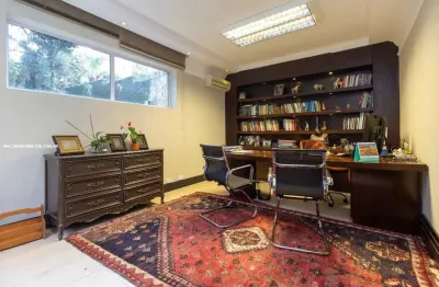 Imóvel Comercial para Venda em Curitiba, Água Verde, 1 dormitório, 4 banheiros, 4 vagas