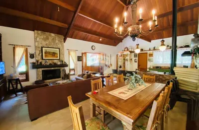Casa com 4 quartos à venda na Rua Da Constelações, 750, Monte Verde, Camanducaia