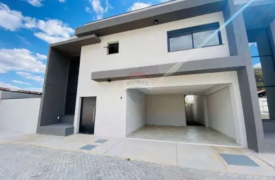 Casa com 3 quartos para alugar no Jardim dos Pinheiros, Atibaia 