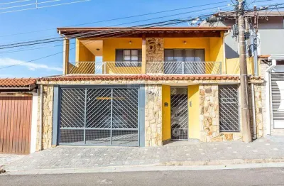 Casa com 4 quartos à venda na Rua Sebastião Florido, 241, Atibaia Jardim, Atibaia