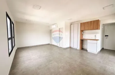 Ampla sala comercial para aluguel com móveis e ar condicionado no centro de atibaia