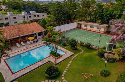 Chácara / sítio com 5 quartos à venda na Rua Salus, 351, Tanque, Atibaia