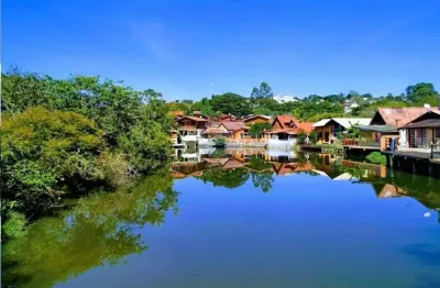 Chalé em alvenaria aconchegante em atibaia com 3 quartos, em condomínio fechado, portaria e honda 24 hs