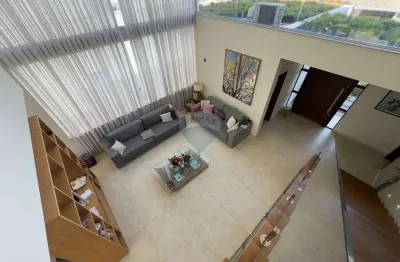 Casa em condomínio fechado com 4 quartos à venda na R. Yor Moacir Carvalho, 32, Jardim Maristela, Atibaia