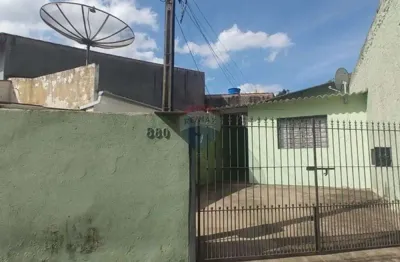 Casa para alugar no jardim alvinópolis! excelente custo - beneficio
