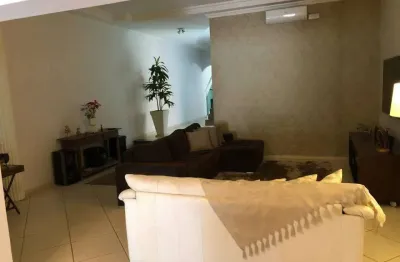 Casa com 3 quartos à venda na Vila Nossa Senhora de Fátima, Americana 