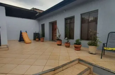Casa com 3 quartos à venda na Vila Bertini, Americana 