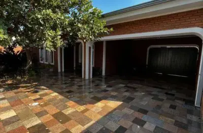 Casa com 3 quartos à venda no Jardim Glória, Americana 