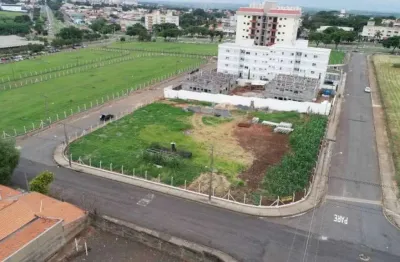 Terreno à venda no Campo Limpo, Americana 