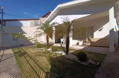 Casa com 3 quartos à venda na Vila Santa Inês, Americana 