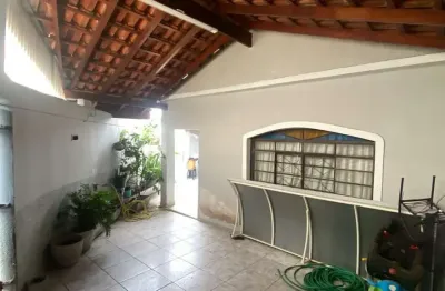 Casa com 2 quartos à venda em Antônio Zanaga II, Americana 
