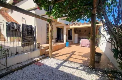 Casa com 3 quartos à venda no Centro, Americana 