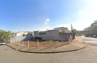 Terreno à venda no Jardim Bertoni, Americana 