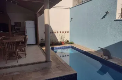 Casa com 3 quartos à venda na Vila Bertini, Americana 