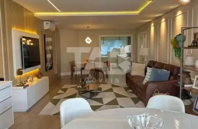Apartamento totalmente mobiliado e decorado no brava home resort