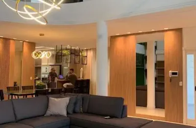 Casa com 5 quartos à venda na Rua Afonso Arinos, 20, Praia dos Amores, Balneário Camboriú