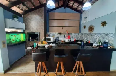 Casa com 5 quartos à venda na Rua Érico Veríssimo, 100, Praia dos Amores, Balneário Camboriú