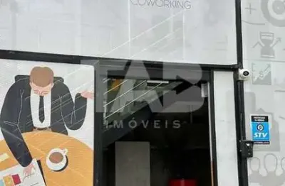 Sala comercial para alugar na Avenida Osvaldo Reis, 2470, Fazendinha, Itajaí