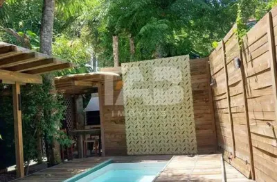 Flat com 2 quartos à venda na Rua Durval Pires da Cunha, 282, Sambaqui, Florianópolis