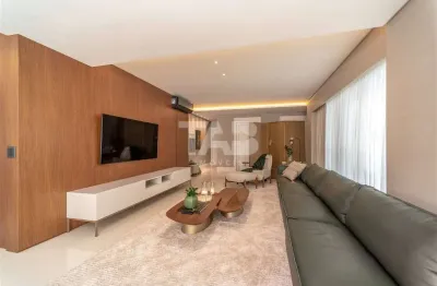 Apartamento com 4 quartos à venda na Avenida Atlântica, 5720, Centro, Balneário Camboriú