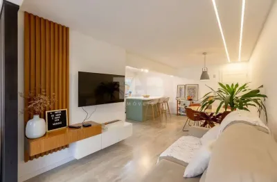 Excelente apartamento à 100 metros  da praia em balneário camboriú