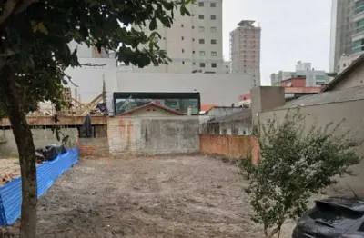 Terreno à venda na Rua 236, 91, Meia Praia, Itapema