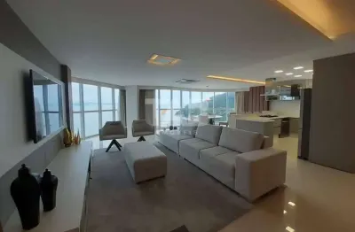 Apartamento com 4 quartos para alugar na Avenida Atlântica, 5720, Centro, Balneário Camboriú