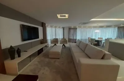 Apartamento com 4 quartos para alugar na Avenida Atlântica, 5720, Centro, Balneário Camboriú