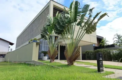 Casa em condomínio fechado com 4 quartos à venda na Rua Ivo José Rebello, 610, Santa Regina, Camboriú