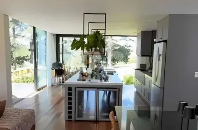 Casa com 3 quartos à venda no Centro, Rancho Queimado 