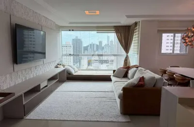 Apartamento com 3 quartos para alugar na Rua 1301, 339, Centro, Balneário Camboriú