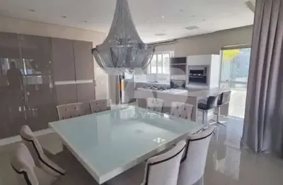 Apartamento com 3 quartos para alugar na Rua Miguel Matte, 442, Pioneiros, Balneário Camboriú