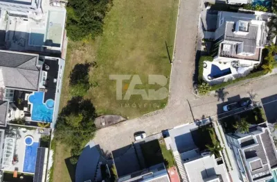 Terreno à venda na Avenida das Arapongas, 1265, Ariribá, Balneário Camboriú