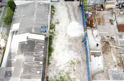 Terreno à venda na Rua 236, 91, Meia Praia, Itapema