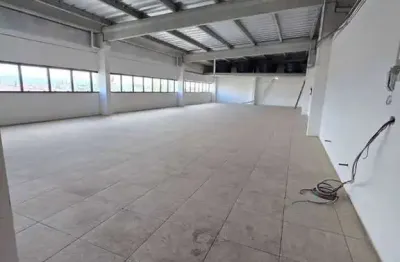 Sala comercial no centro empre. gov. adolfo konder para locação